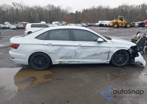 2019 Volkswagen Jetta 1.4T S z USA, uszkodzony, nr VIN 3VWN57BU4KM007398